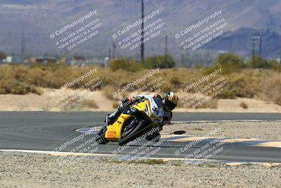 media/Mar-27-2022-CVMA (Sun) [[4786de14bf]]/Race 10 Supersport Shootout/